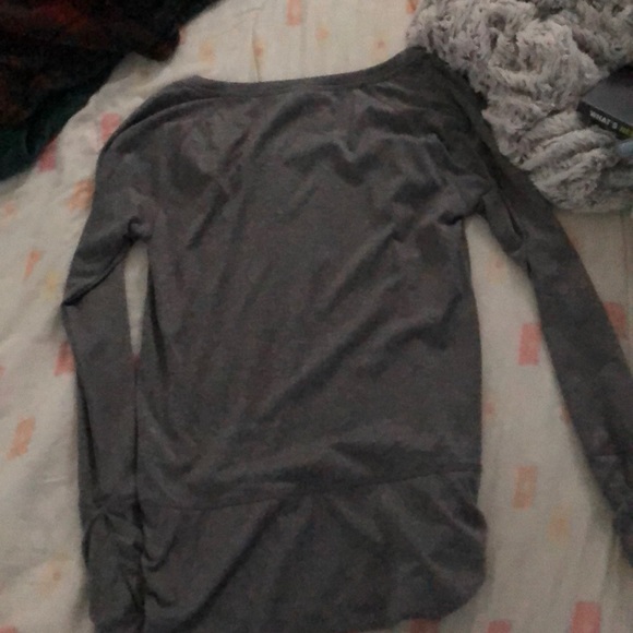 Round-Neck Athletic Long Sleeve w/ Thumb Holes - Picture 2 of 3